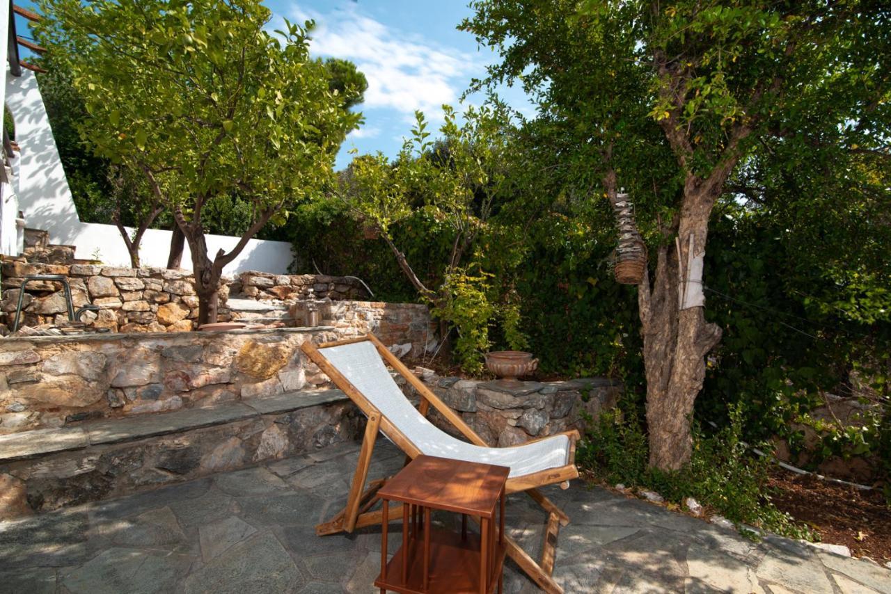 Villa Beis Porto Rafti Exterior photo